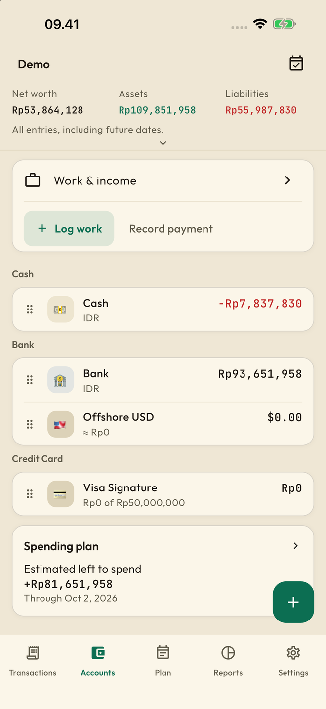 Accounts in perspective: Keep cash, bank and credit accounts together. Track manual investments and check statement balances.